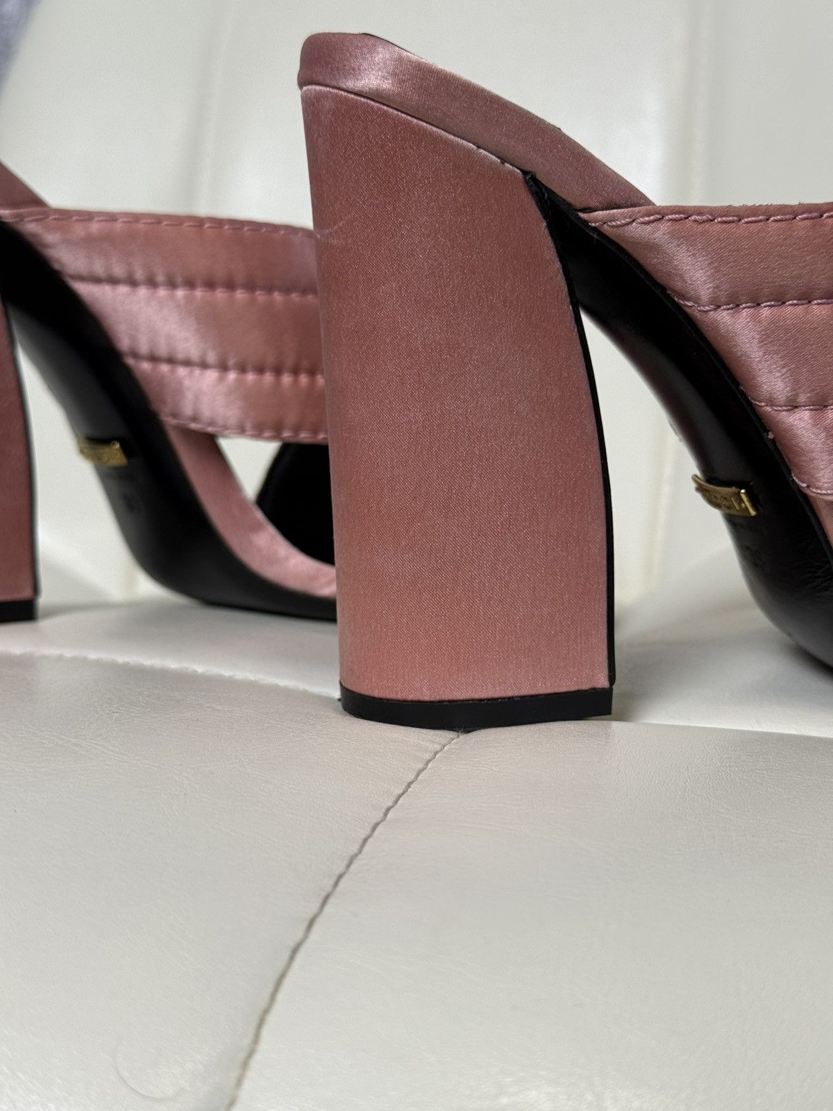 Gucci Gucci Crossover Satin Quilted Mule Sandals Block Heel Slides Size US 9 / IT 39 - 10 Thumbnail