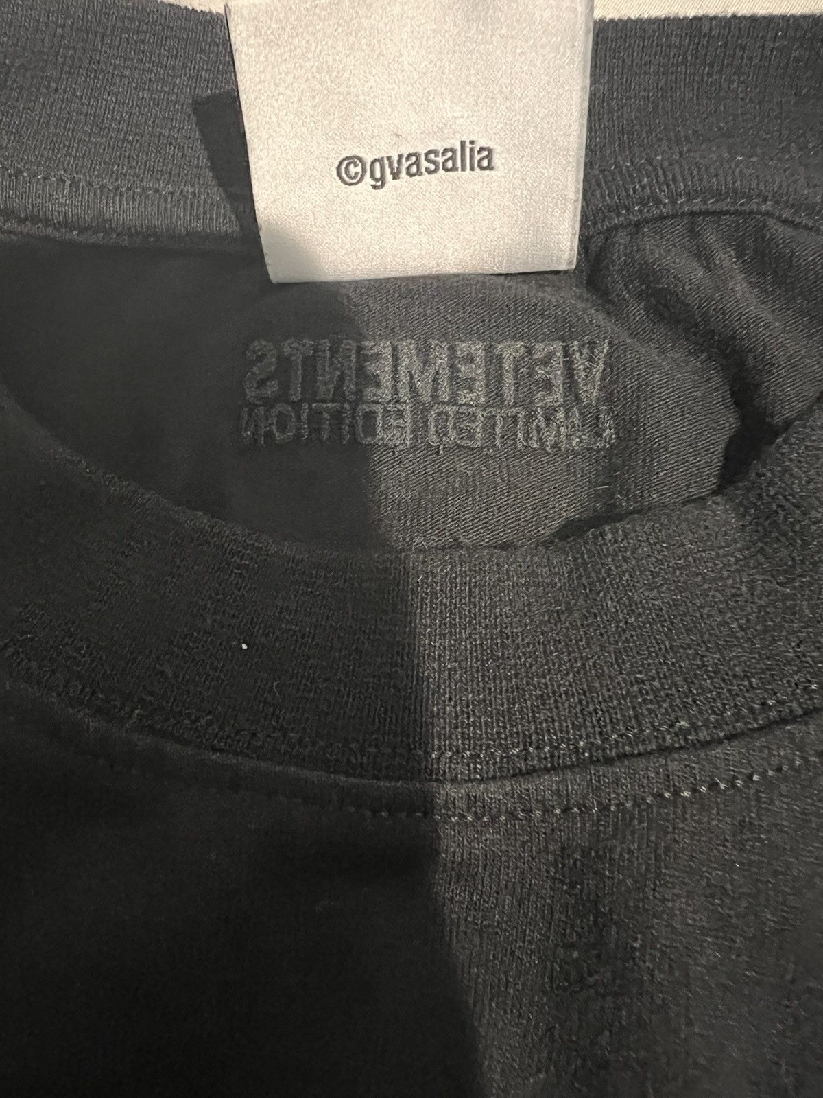 Balenciaga × Vetements Vetements “Keeping up with the gvasalias” tee Size US XS / EU 42 / 0 - 5 Thumbnail