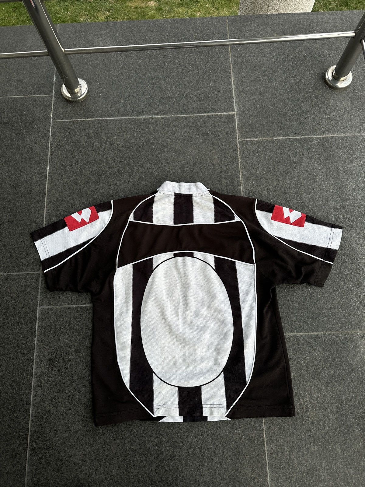 Vintage Vintage football jersey juventus Size US S / EU 44-46 / 1 - 8 Thumbnail