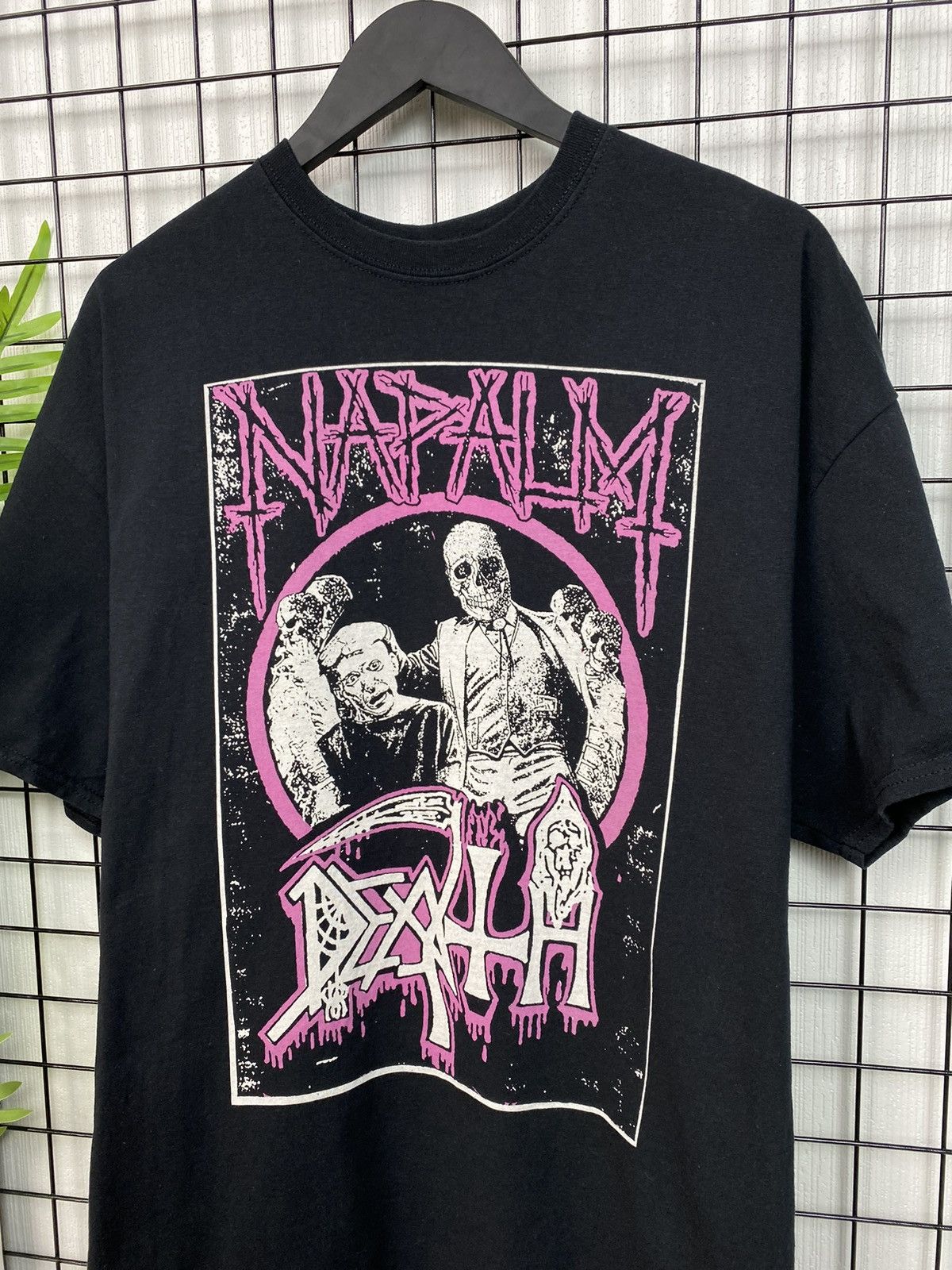 Band Tees Napalm Death Tee T shirt Men Oversized L big logo album Size US XXL / EU 58 / 5 - 5 Thumbnail