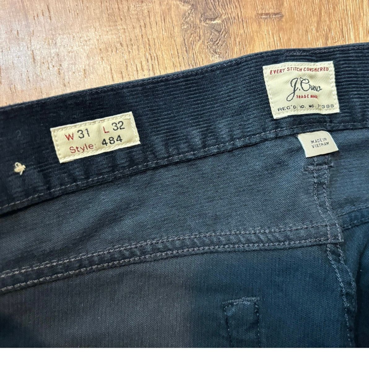 J.Crew NWOT J.Crew 484 Slim Fit Pant In Corduroy Navy Size 31x31 Size US 31 - 5 Thumbnail
