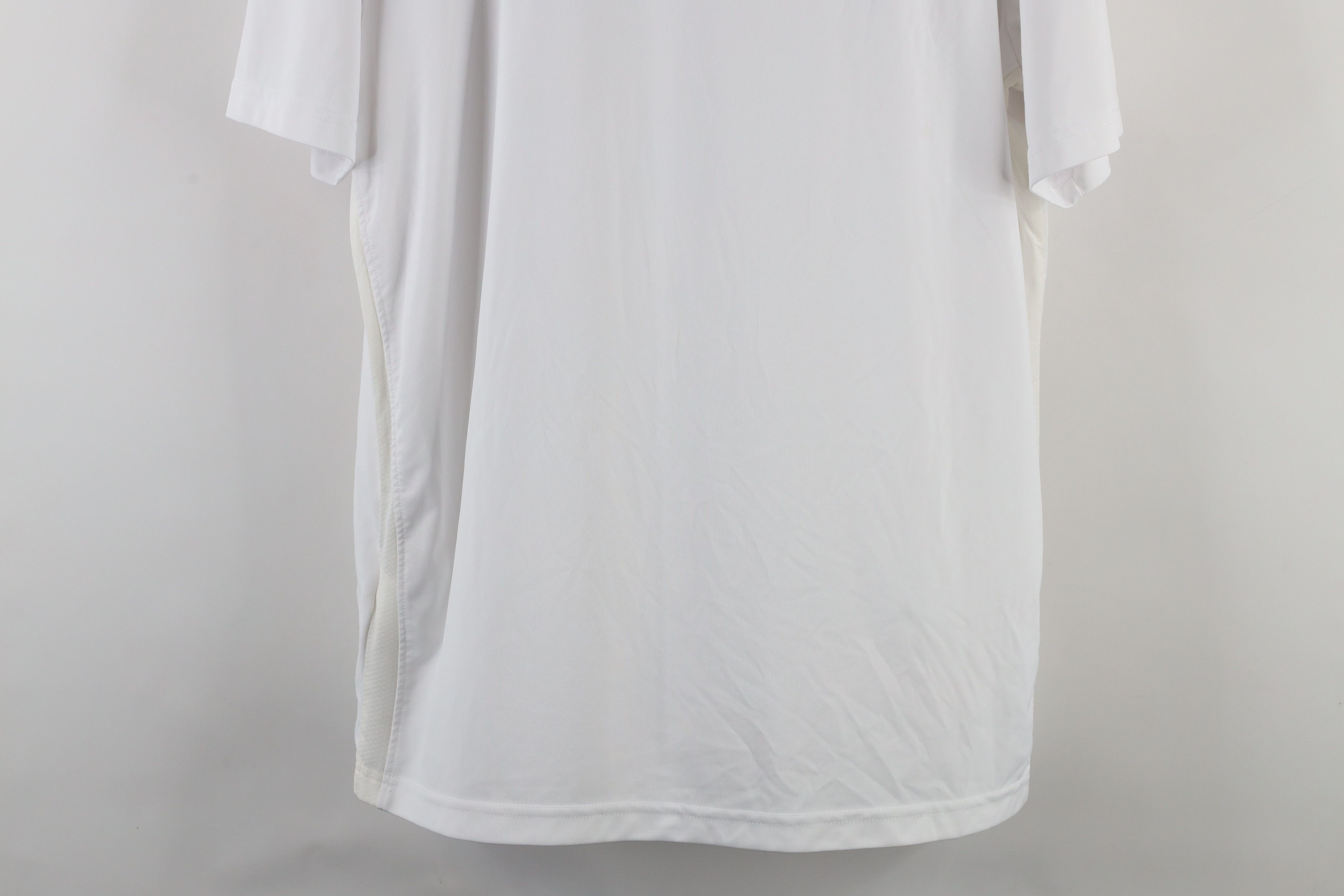 Oakley × Vintage Vintage Oakley Spell Out Vented Collared Polo Shirt White Size US L / EU 52-54 / 3 - 12 Thumbnail
