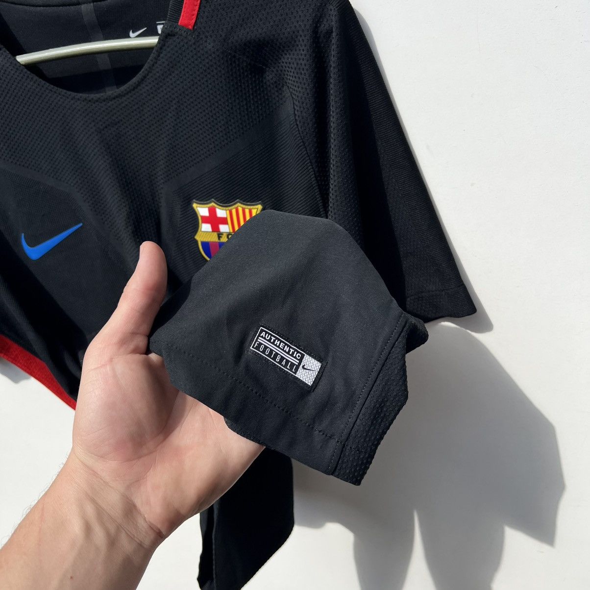 Nike Nike FC Barcelona soccer jersey football t shirt Size US S / EU 44-46 / 1 - 2 Thumbnail