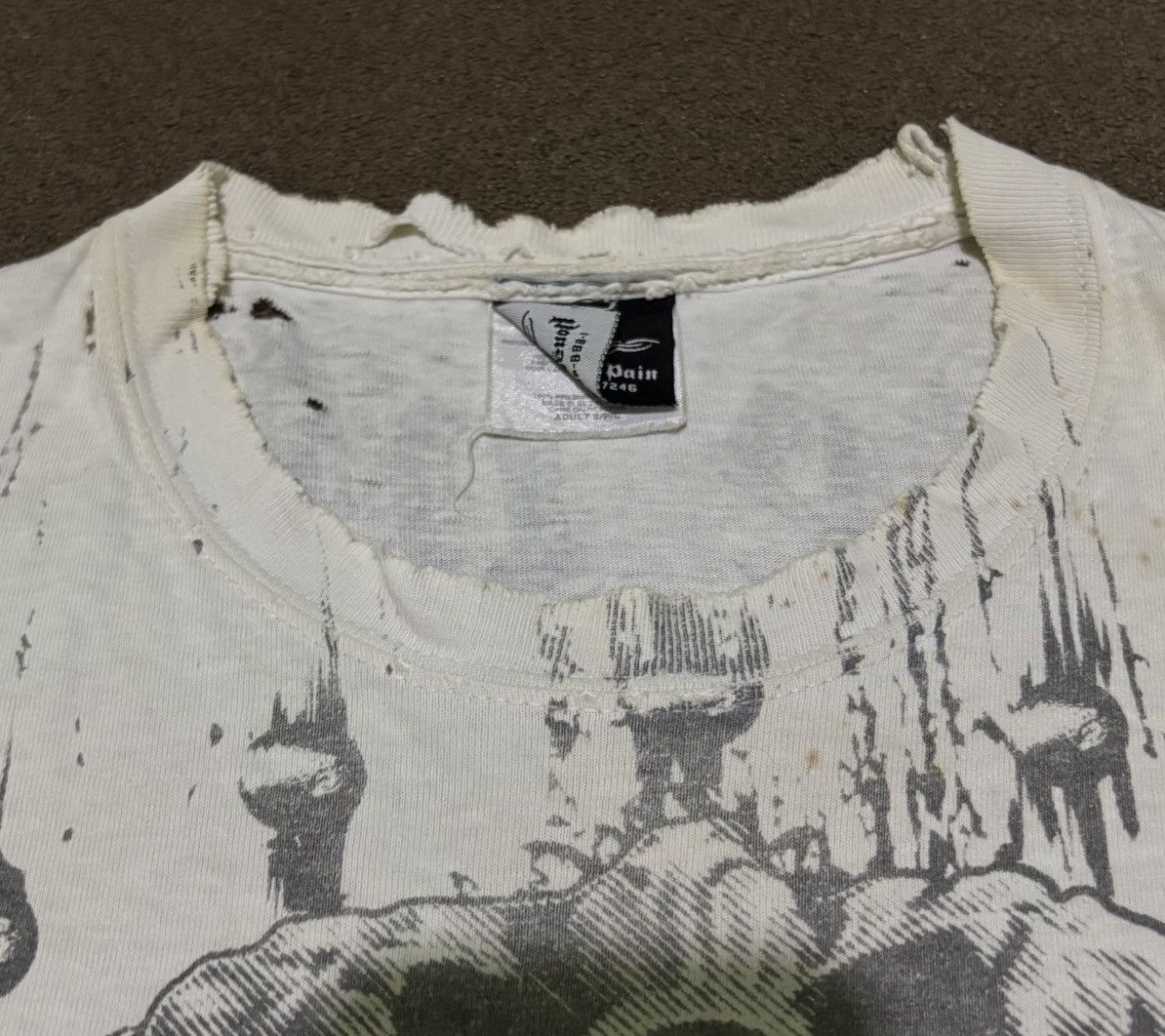 Band Tees Vtg House of pain Trashed shirt run dmc Rap Tee Size US S / EU 44-46 / 1 - 2 Thumbnail