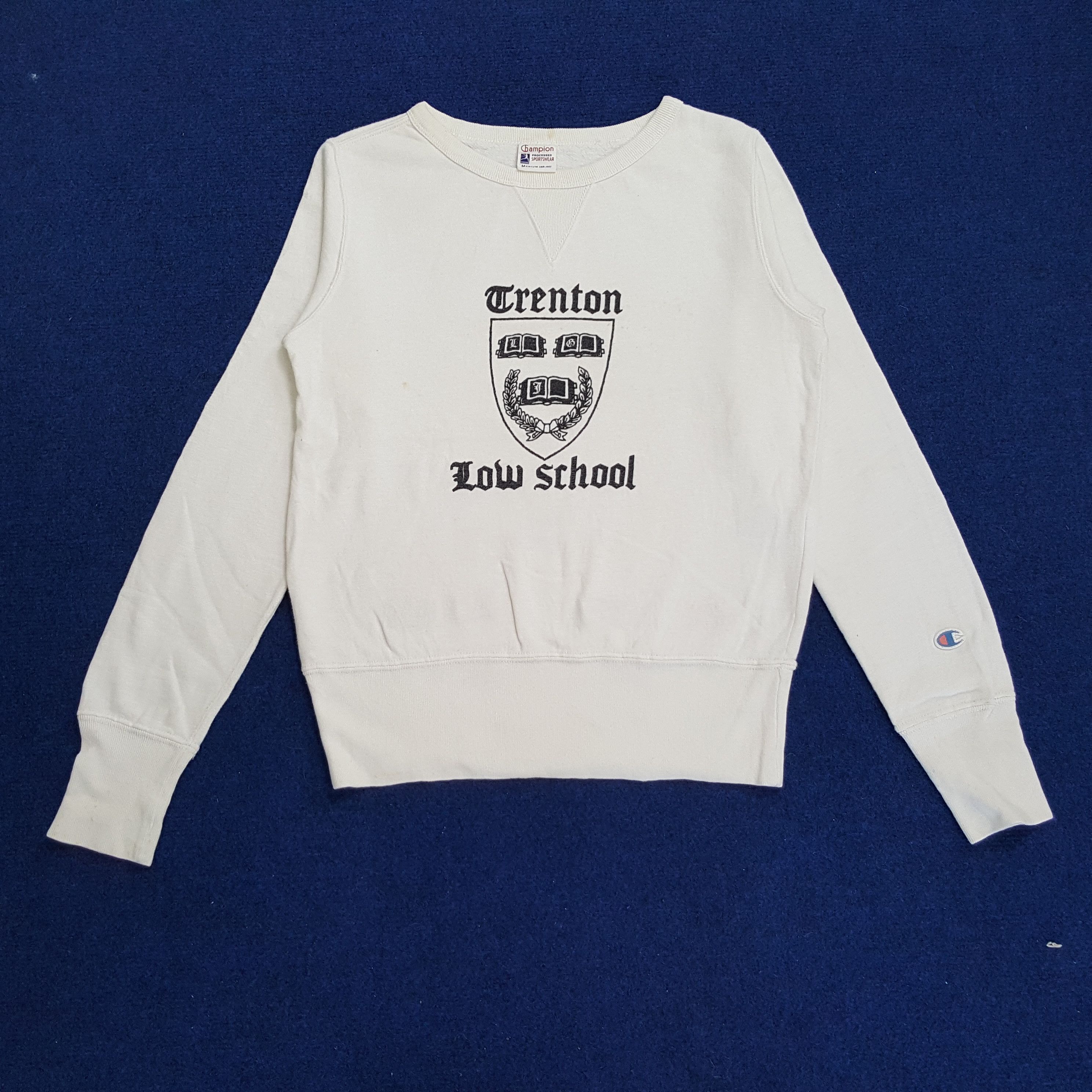 Vintage Vintage Trenton Low School Catholic Academy Sweatshirts Size US XS / EU 42 / 0 - 1 Thumbnail