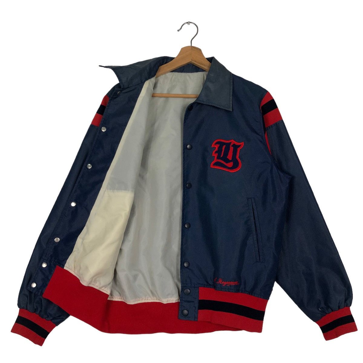 Japanese Brand 🔥Vintage Satin Bomber Jacket Descente Japan Made Big Logo Size US L / EU 52-54 / 3 - 8 Thumbnail
