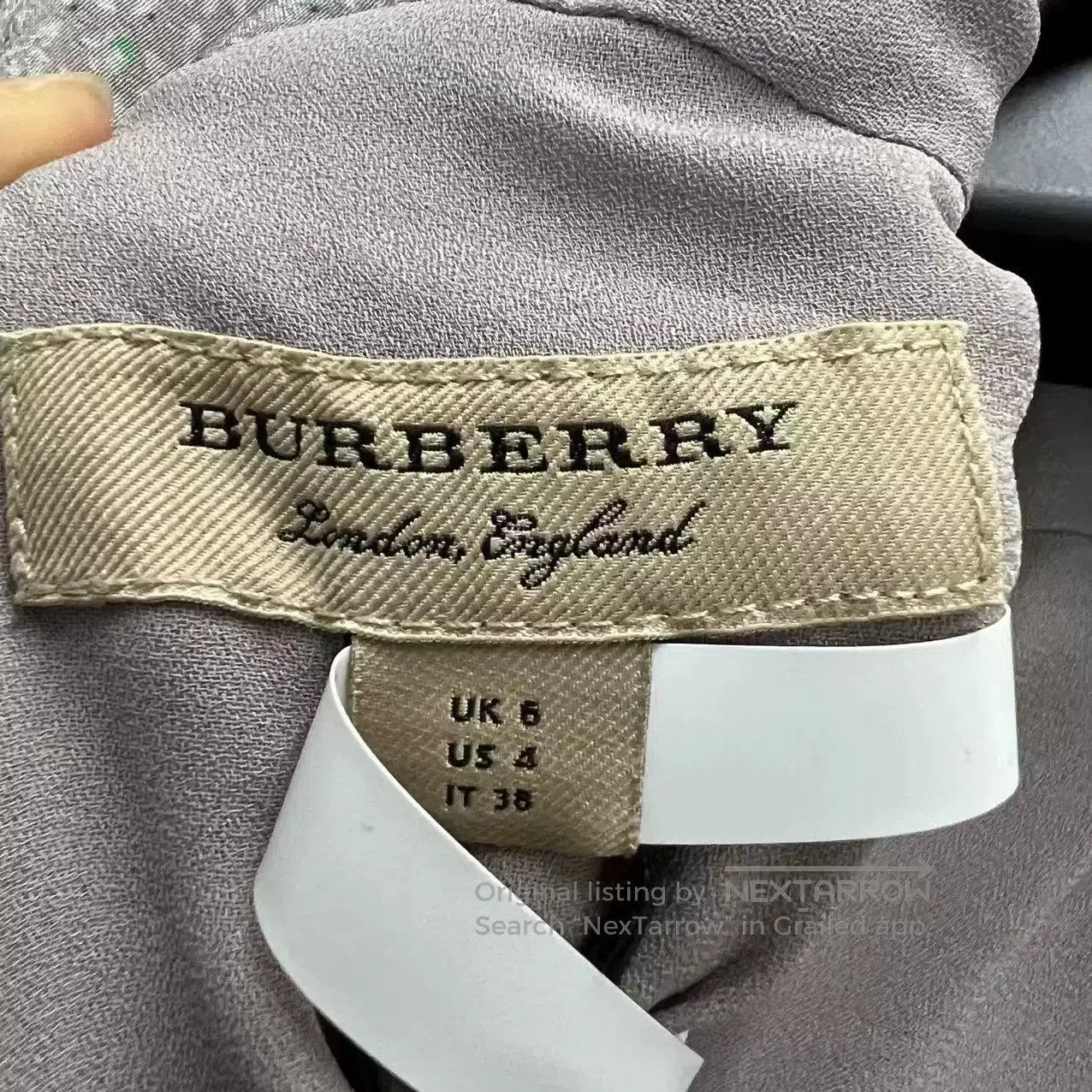 Burberry Burberry Floral Pleated Dress. Size XS / US 0-2 / IT 36-38 - 4 Thumbnail