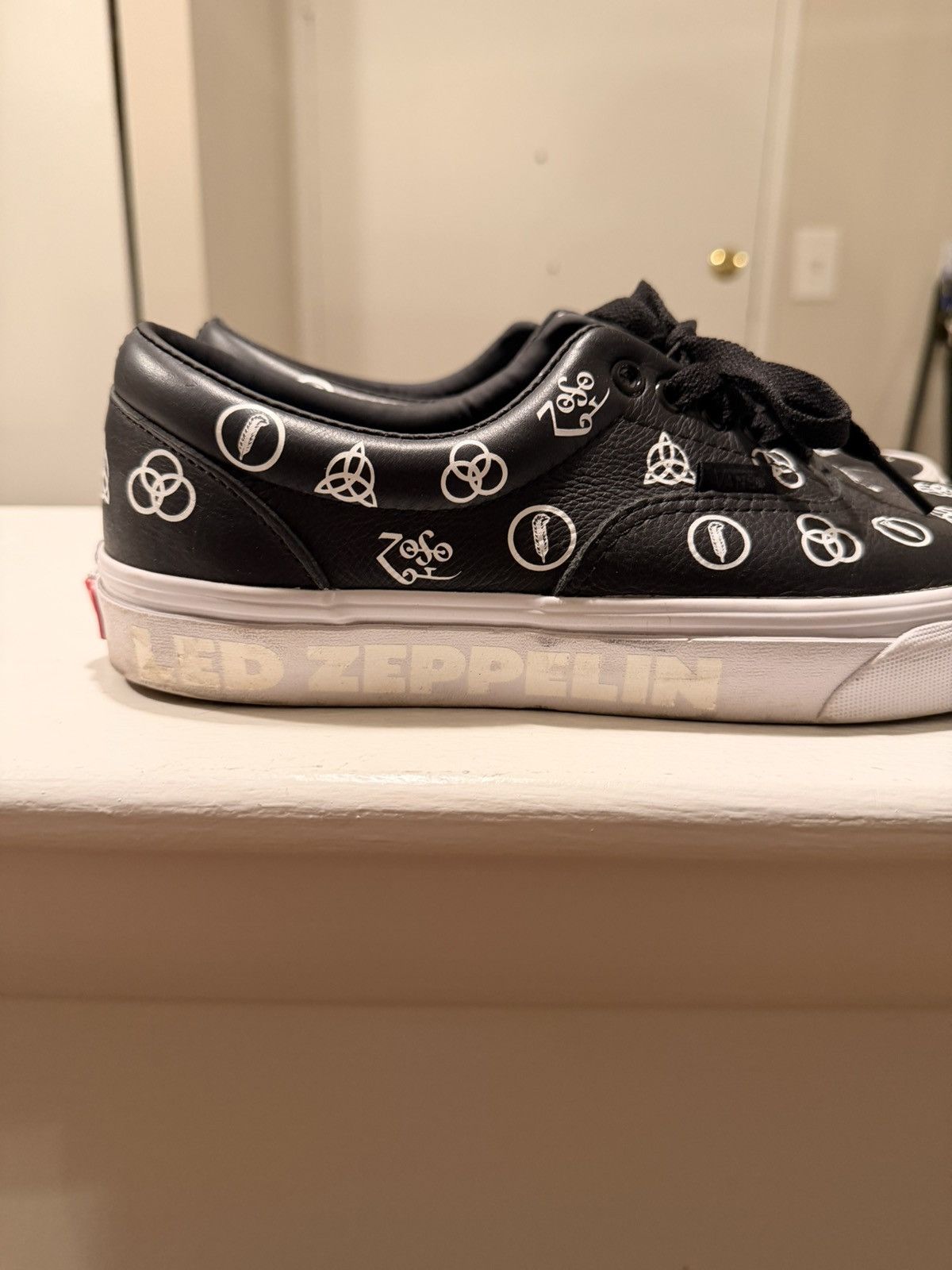 Vans Era Led Zeppelin Collaboration Size US 9.5 / EU 42-43 - 3 Thumbnail