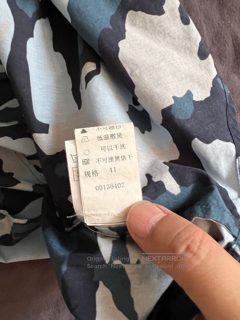 Givenchy Givenchy Shirt, Made in Portugal Size US M / EU 48-50 / 2 - 5 Thumbnail