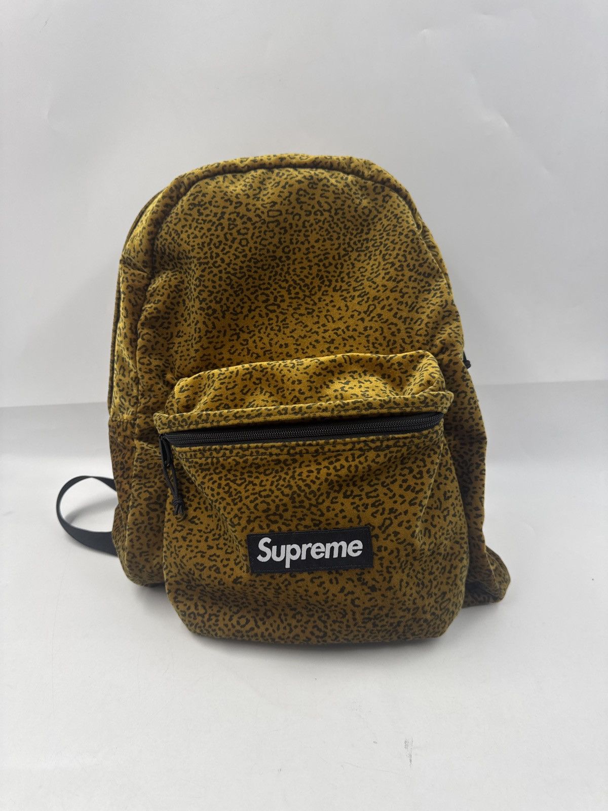 バッグ supreme Velvet Mini Pouch Tan Leopard Supreme Velvet Mini Pouch Tan Leopard 【公式通販】