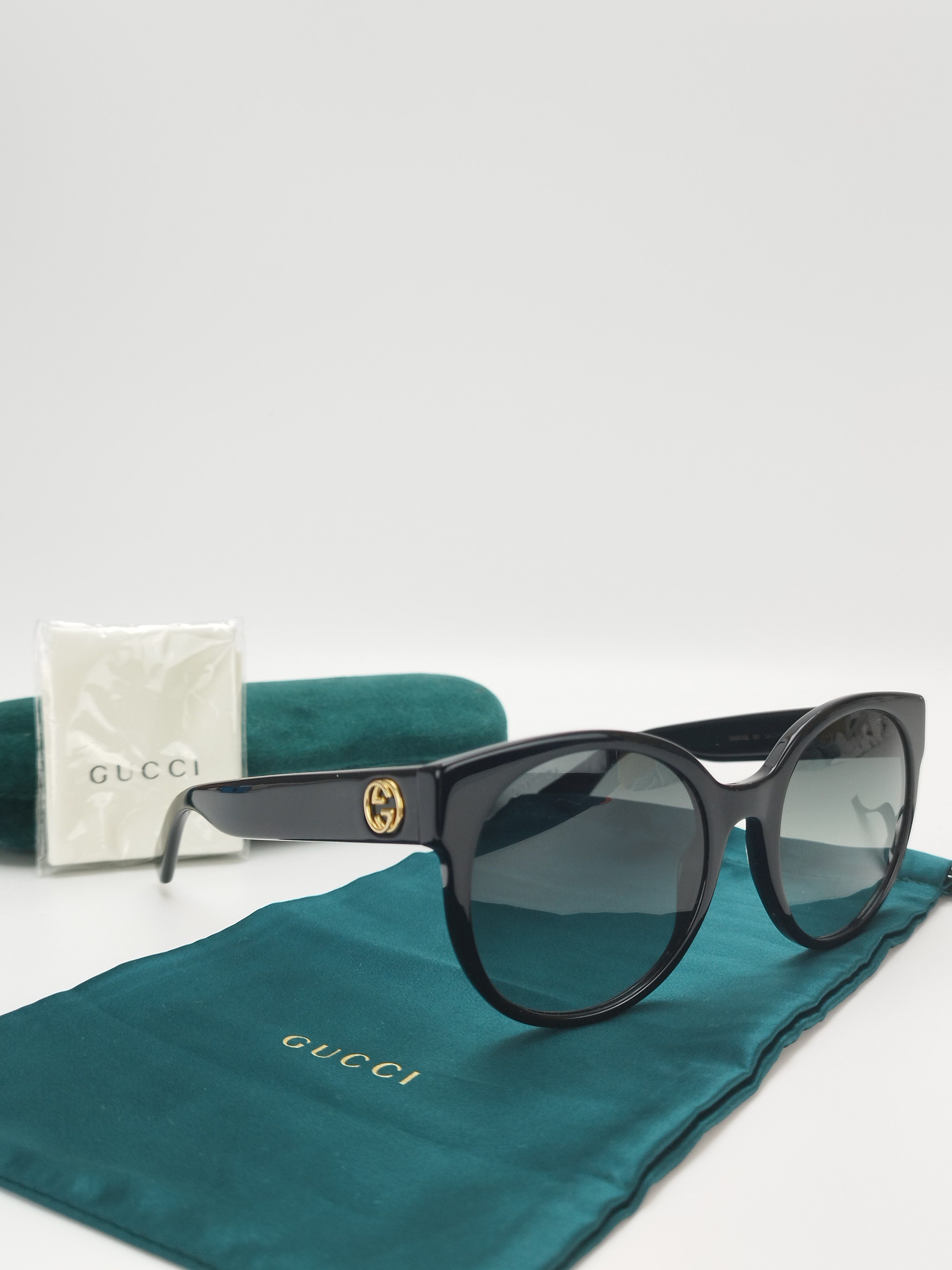 Gucci Gucci Oversized cat eye sunglasses Size ONE SIZE - 1 Thumbnail