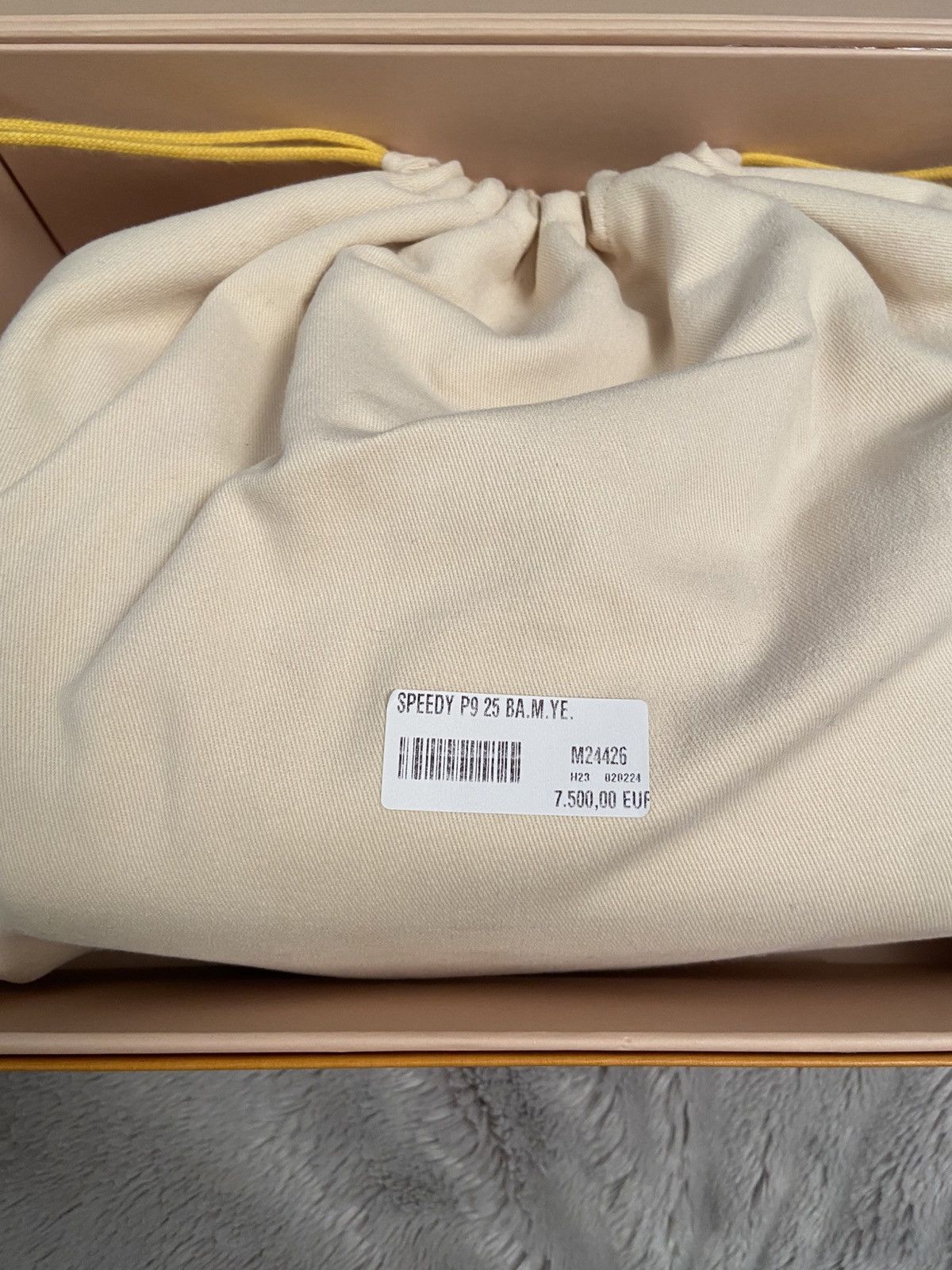 Louis Vuitton × Pharrell LOUIS VUITTON SS24 SOFT SPEEDY P9 BANDOULIÈRE 25 IN Yellow Size ONE SIZE - 21 Thumbnail