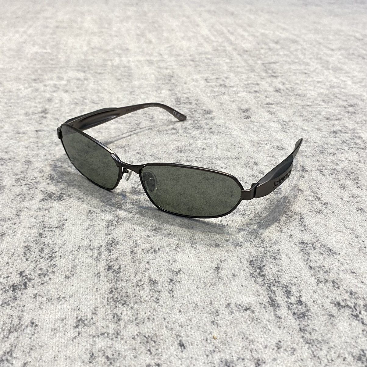 Balenciaga BALENCIAGA BB0335S 006 Sunglasses SILVER Size ONE SIZE - 1 Thumbnail