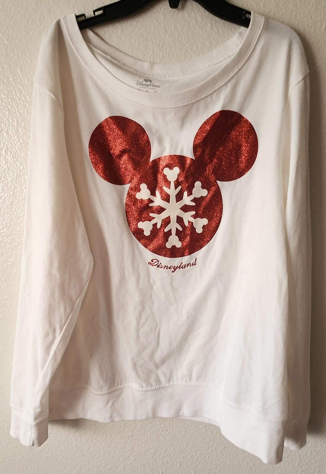 Disney Disney Parks Mickey Mouse Red Glitter White Snowflake Size ONE SIZE - 1 Thumbnail