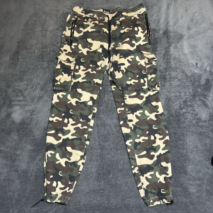 Snoop Dogg Snoop Dogg Green and Black Camo pants | Grailed