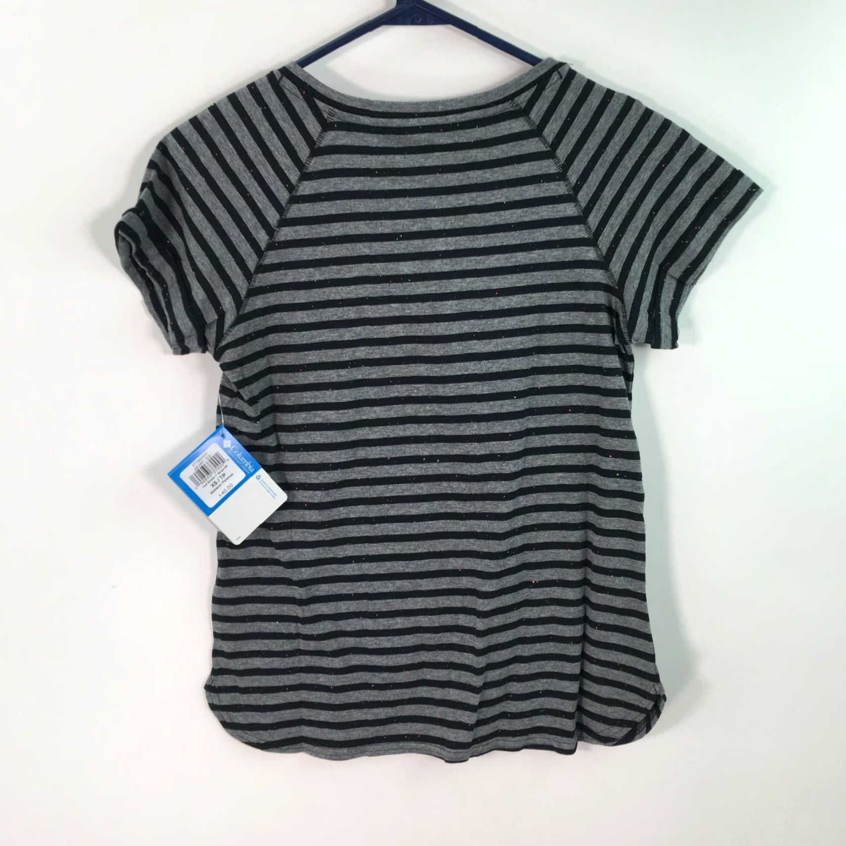 Vintage VINTAGE Columbia Activewear Top - Women's Black Size XS Short Sleeve Pullover Athletic Shirt Size XS / US 0-2 / IT 36-38 - 2 Thumbnail