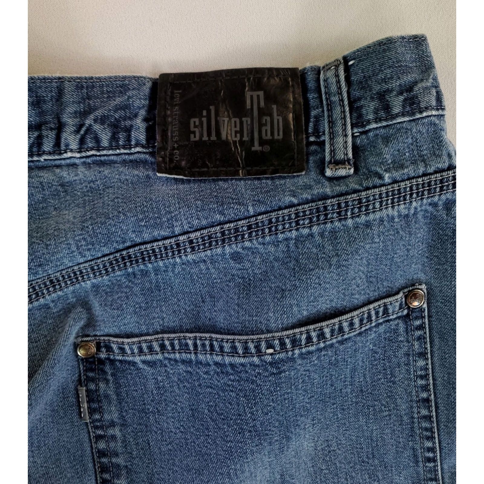 Levi's VINTAGE Levi's Silvertab Carpenter Jeans VTG 90s Blue Mens 38x32 39x30 Actual Wide-Leg Jeans Mens Blue HTWORK Size US 38 / EU 54 - 5 Thumbnail