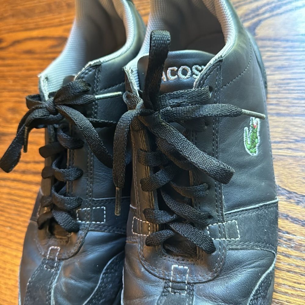 Lacoste Lacoste black leather/suede lace up low top embroidered log Size US 8 / EU 41 - 5 Thumbnail
