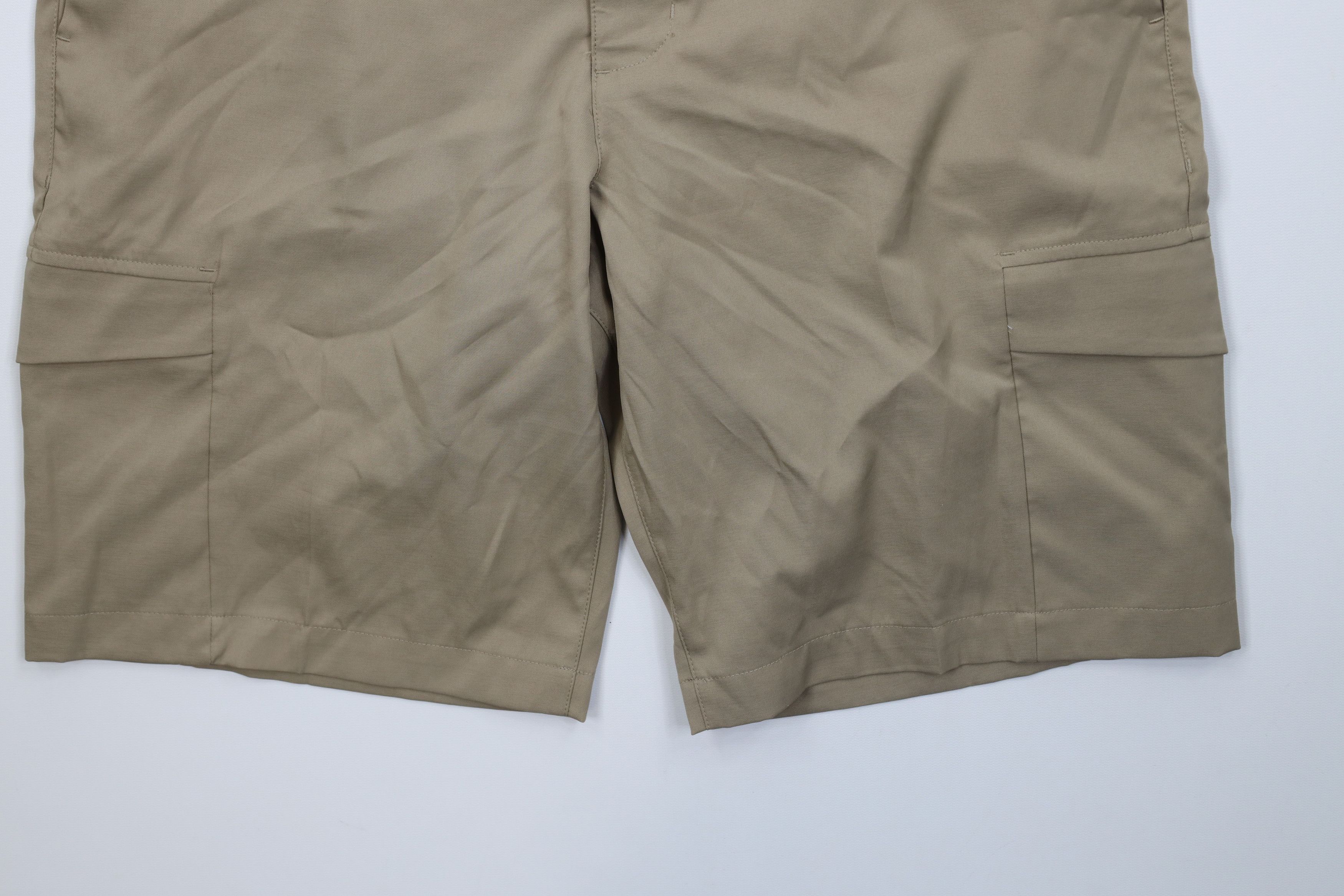 Nike Nike Golf Standard Fit Stretch Golfing Cargo Shorts Beige Size US 32 / EU 48 - 4 Thumbnail