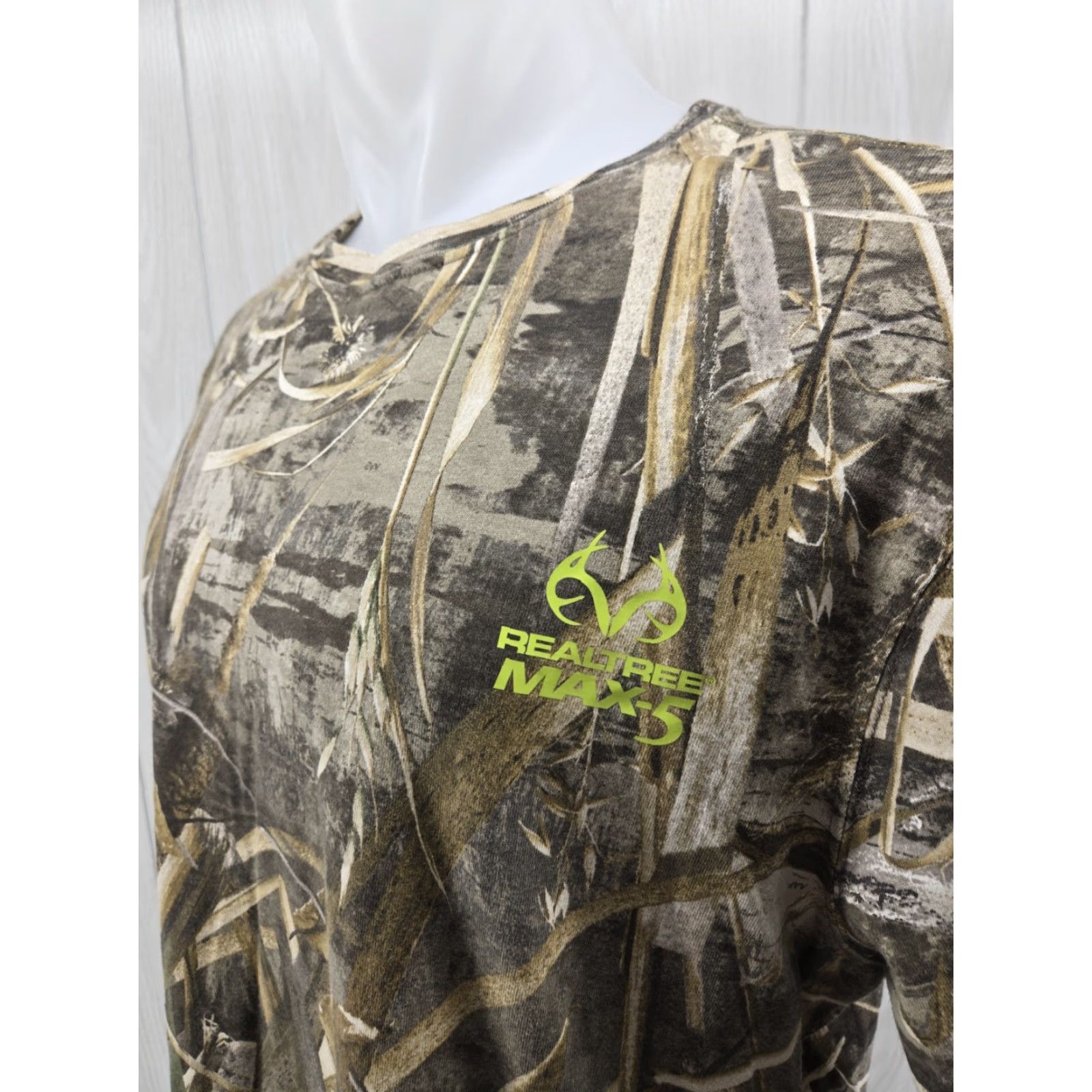 Realtree Realtree T-Shirt Mens Large Camo Max 5 Long Sleeve Hunting Outdoors Size US L / EU 52-54 / 3 - 5 Thumbnail