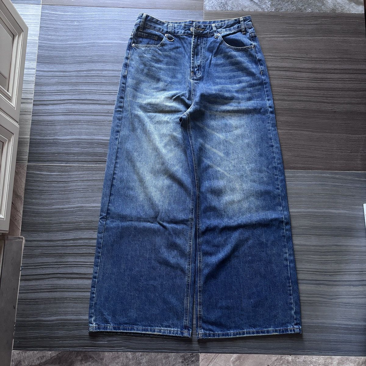 Japanese Brand × Vintage Washed Blue Baggy Wide Leg Jeans Size US 34 / EU 50 - 1 Thumbnail