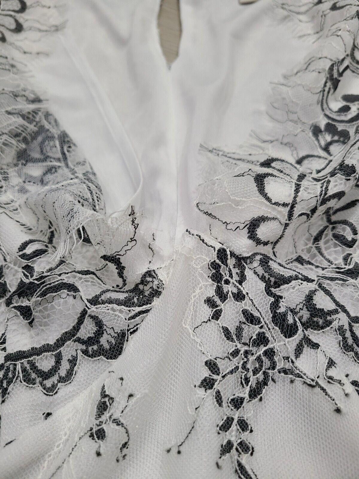 Designer Eva Mendes Bodysuit Top Small White Black Lace V Neck Size S / US 4 / IT 40 - 7 Thumbnail