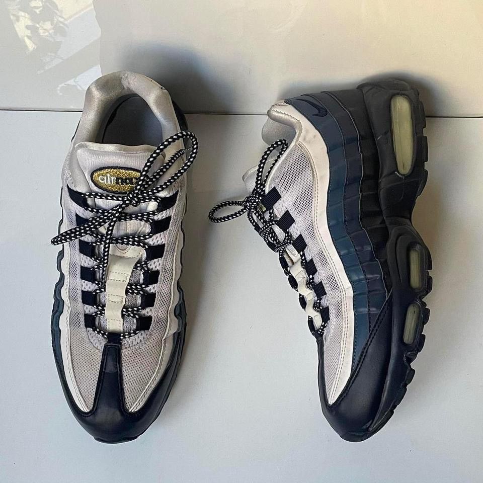 Nike 2000s air max 95 Size US 11 / EU 44 - 2 Thumbnail