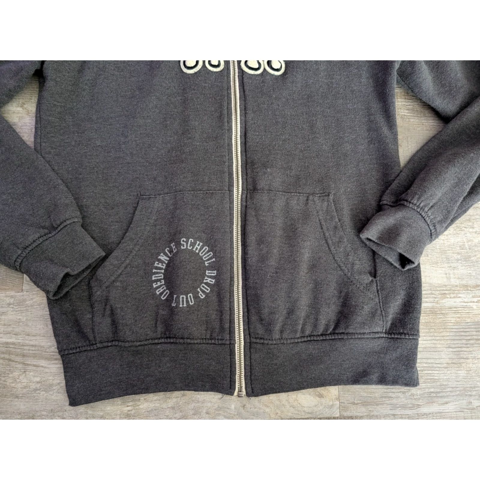 Vintage VINTAGE Teddy the Dog Zip Hoodie Split Applique Sweatshirt Obedience School Dropout Sz S Size S / US 4 / IT 40 - 2 Thumbnail