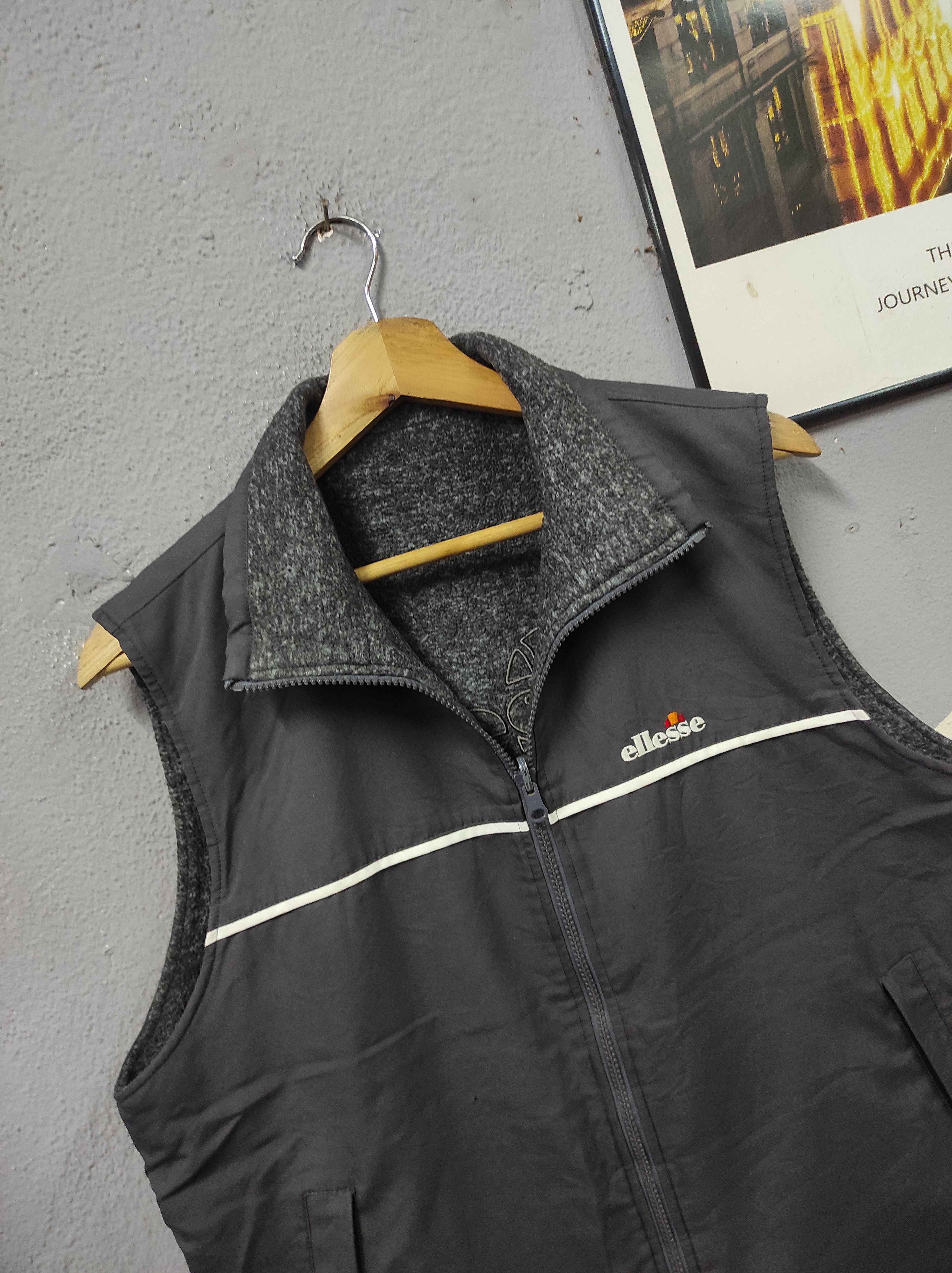 Ellesse VTG ELLESSE EMBROIDERY VEST JACKET SLEEVELESS Size US M / EU 48-50 / 2 - 3 Thumbnail