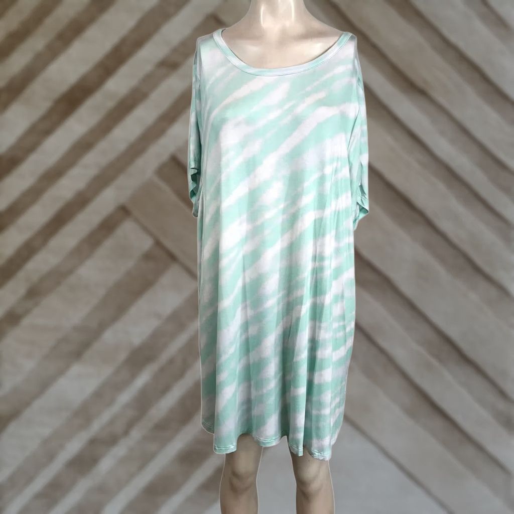Vintage LIVI WOMEN'S LARGE GREEN/WHITE STRIPE SHORT SLEEVE ROUND NECK SHIRT Size L / US 10 / IT 46 - 1 Thumbnail