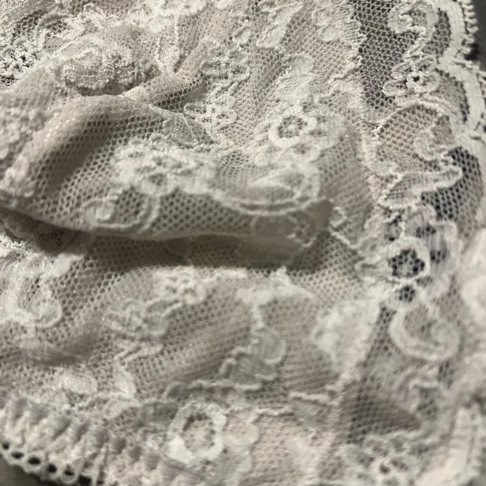 Other VICTORIA'S SECRET Bralette M/M White Racerback Lace Floral Size ONE SIZE - 3 Thumbnail