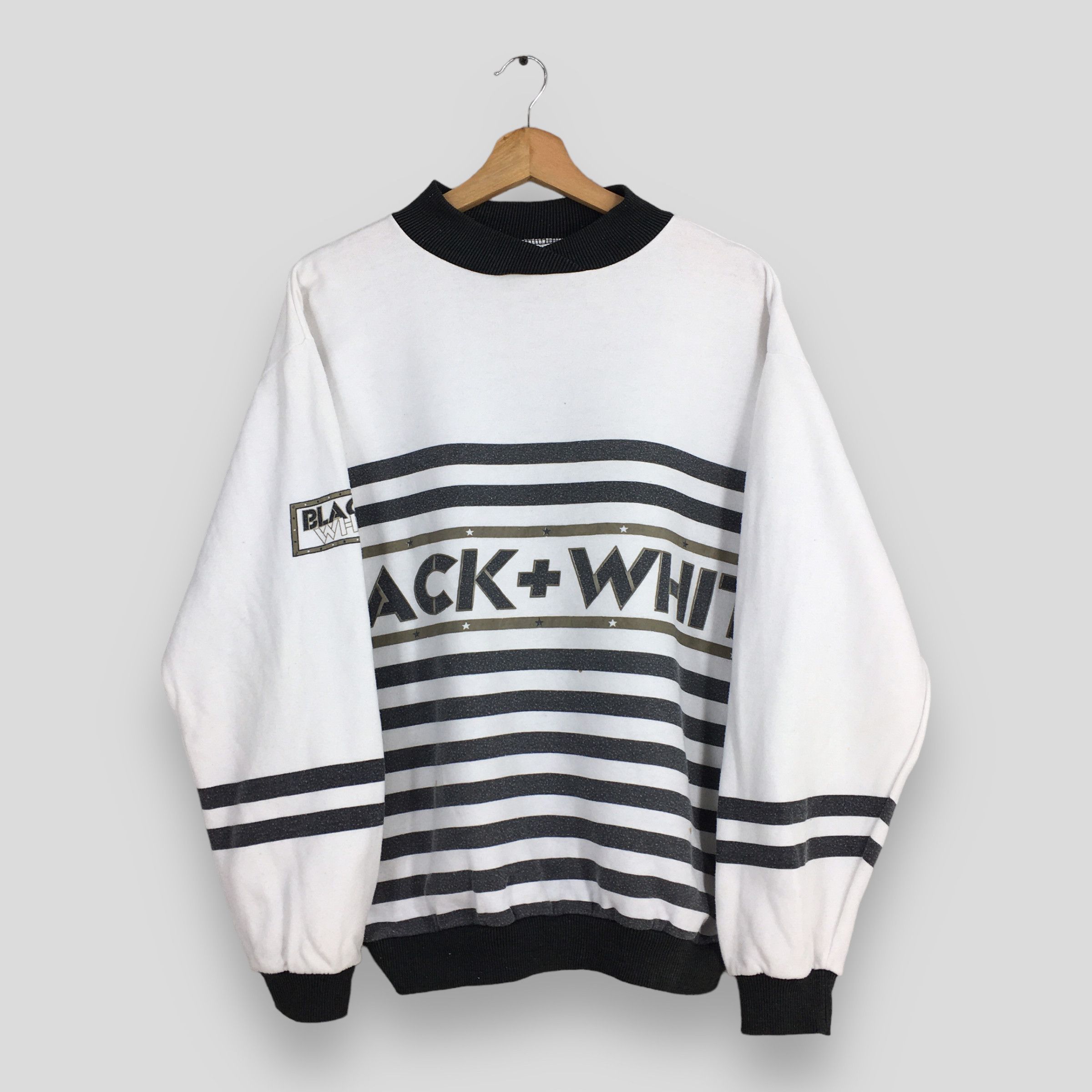 Vintage Vintage 90's Black + White Stripes Sweatshirt Medium Size US M / EU 48-50 / 2 - 1 Thumbnail