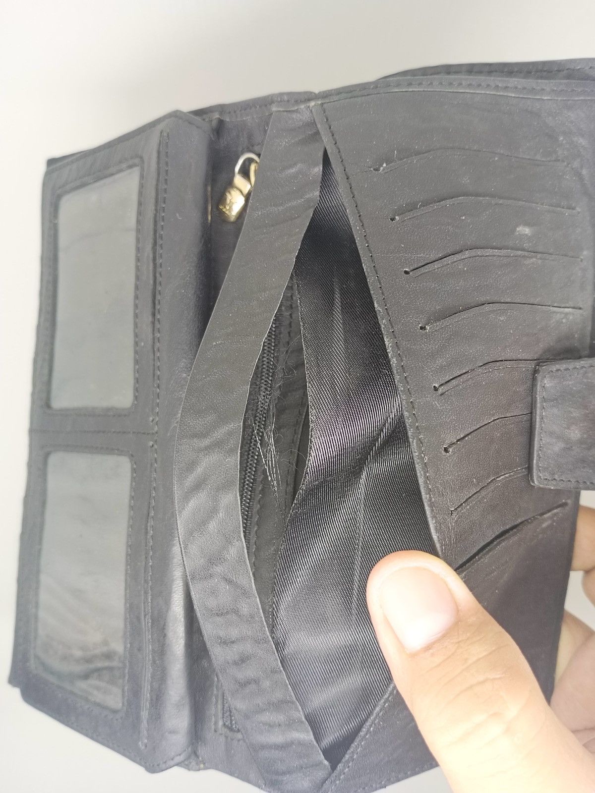 Louis Vuitton Louis Vuitton Vintage Black Calfskin Long Wallet Button Zip Size ONE SIZE - 13 Thumbnail