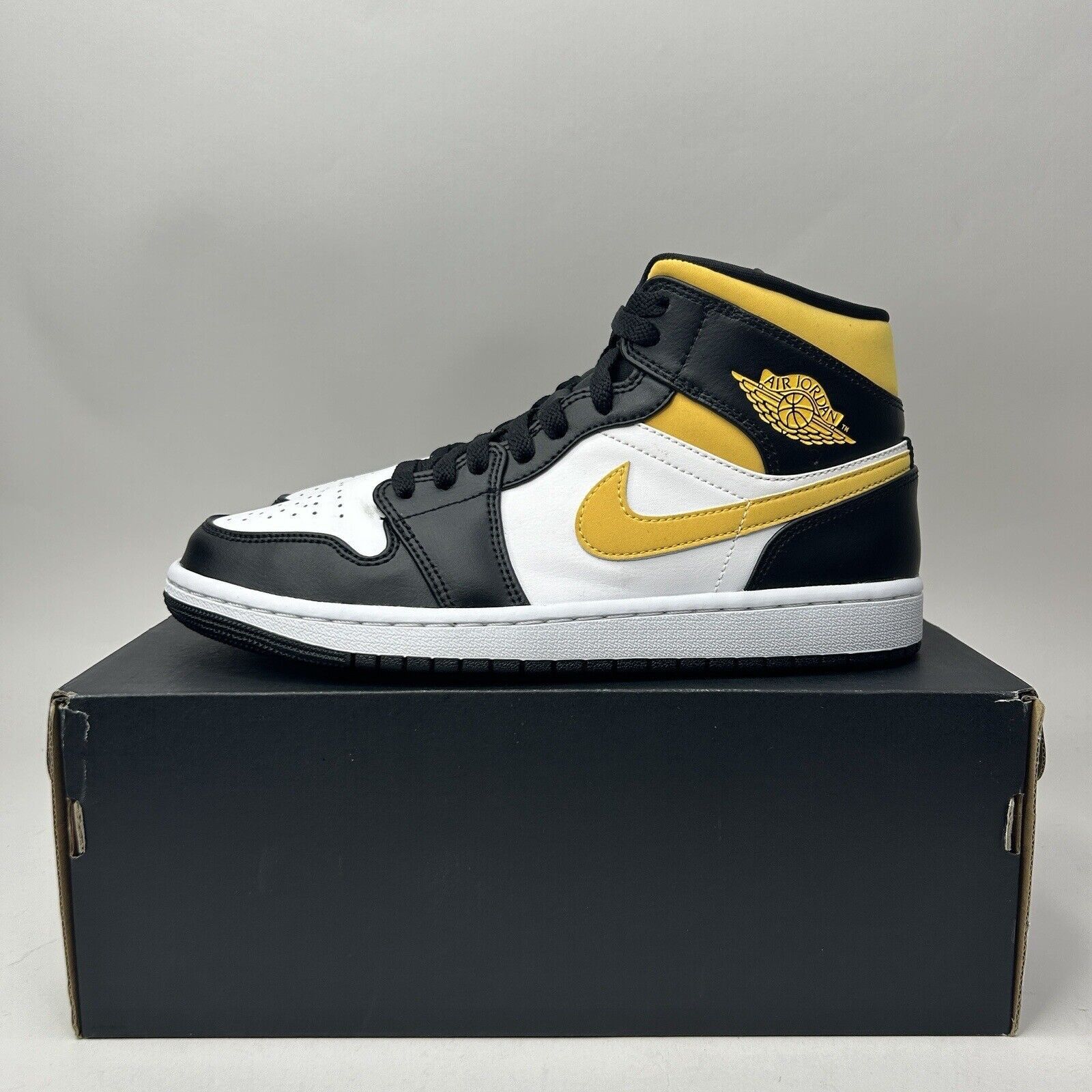 Nike Nike Air Jordan 1 Retro Mid “Pollen/Black University Gold” Size US 8 / EU 41 - 6 Thumbnail