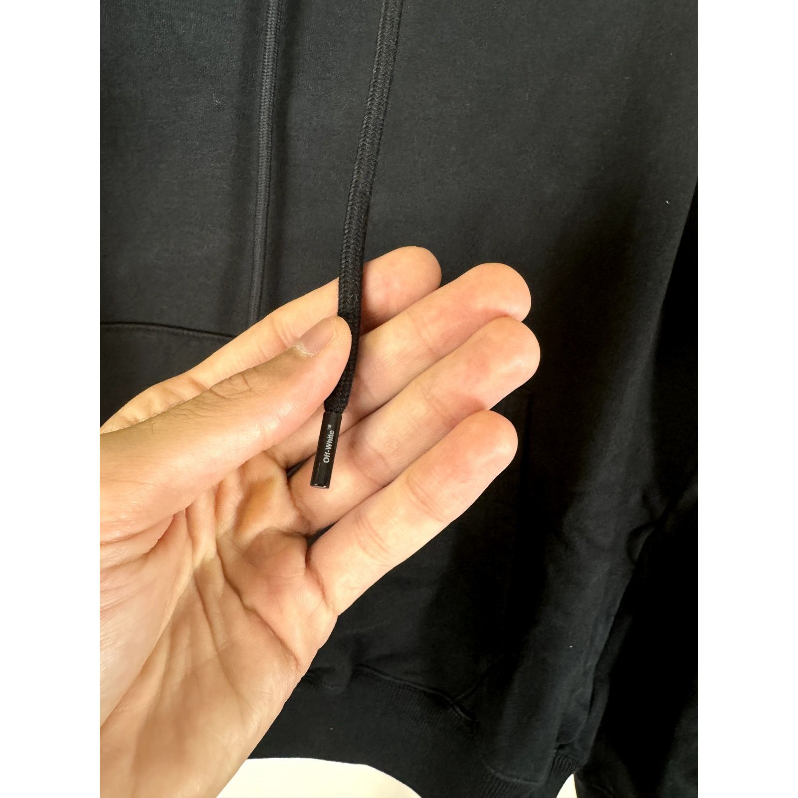 Off-White o1rshd1 Chain Arrow Slim Hoodie in Black White Size US XL / EU 56 / 4 - 9 Thumbnail