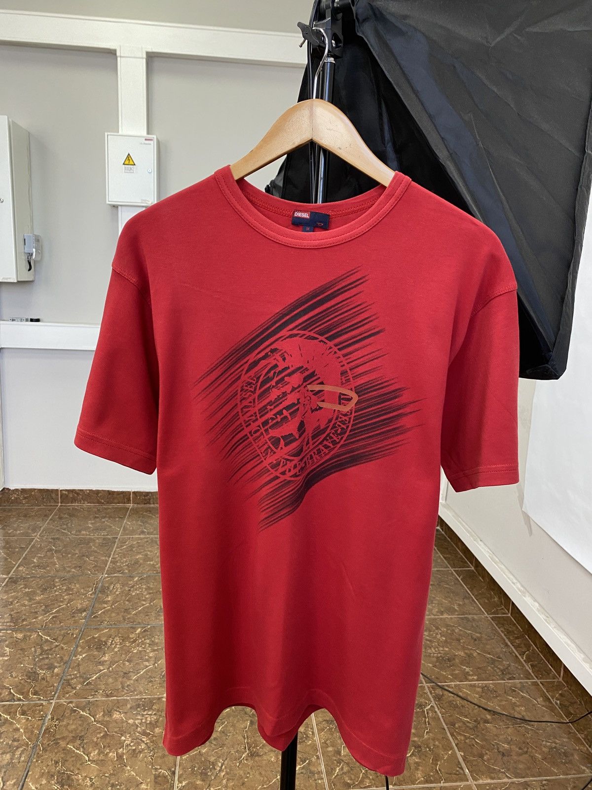 Diesel Vintage 90s Diesel Big logo t-shirt retro rare Y2K Size US M / EU 48-50 / 2 - 1 Thumbnail