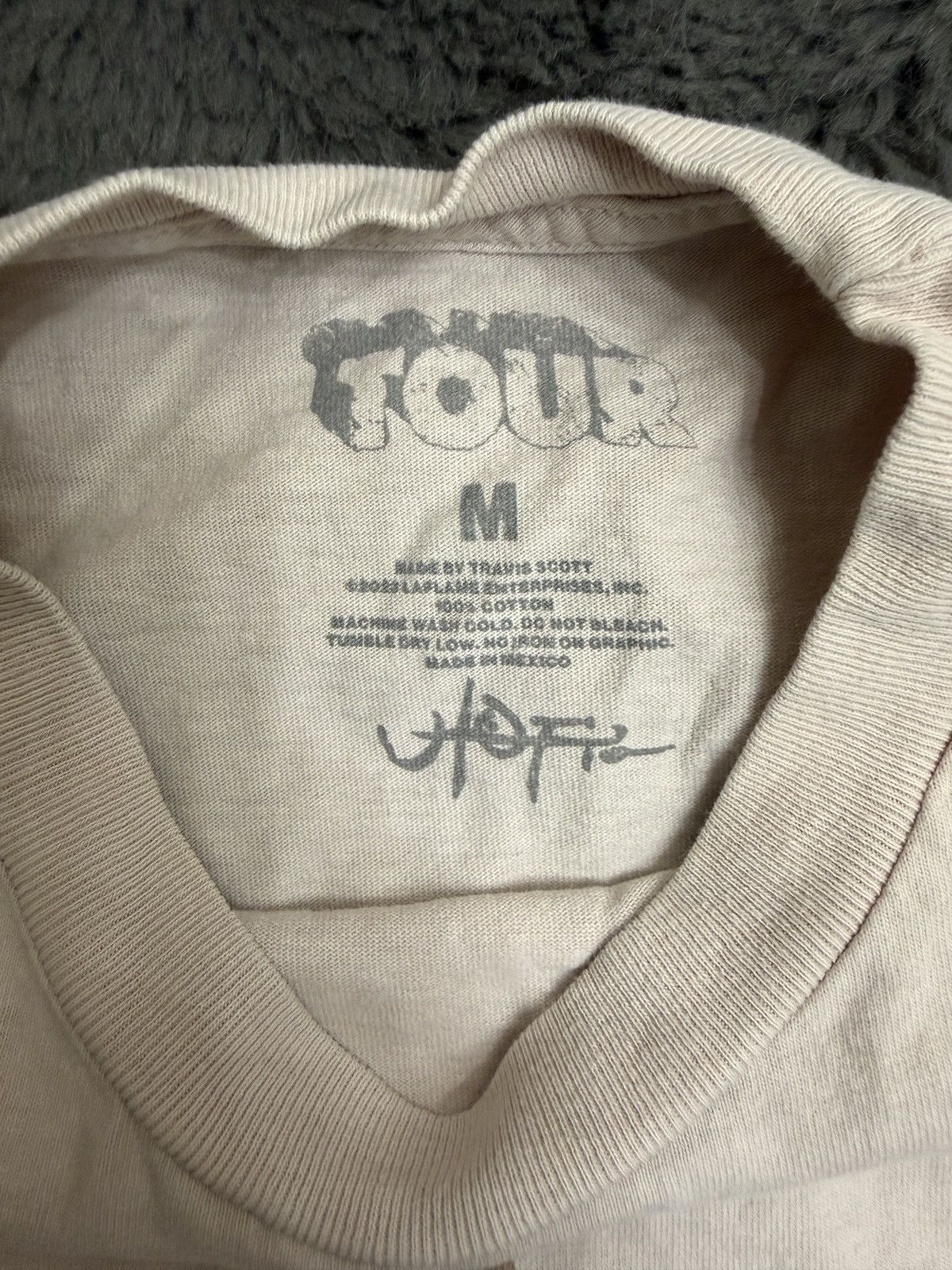 Travis Scott Travis scott utopia shirt size M Size US M / EU 48-50 / 2 - 2 Thumbnail