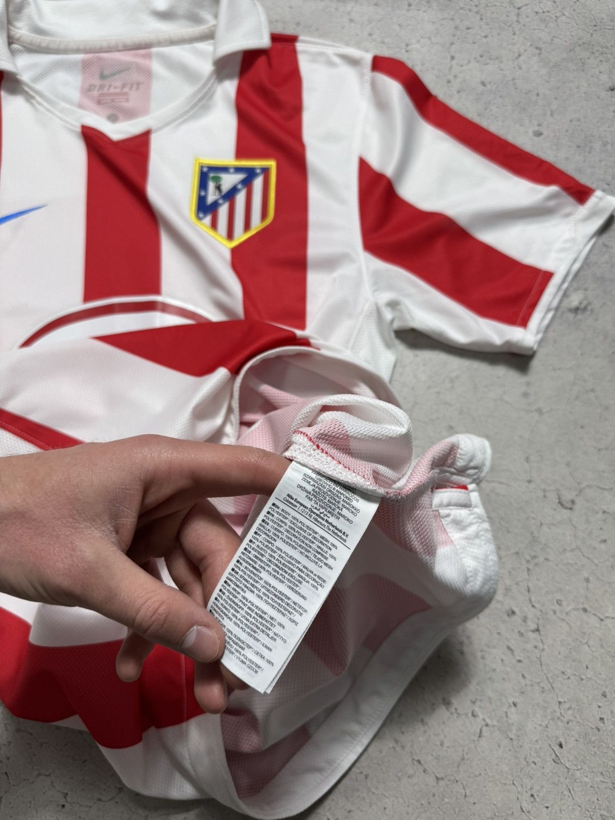 Nike Nike FC Atletico Madrid 2010/2011 Vintagw Soccer Jersey Size US M / EU 48-50 / 2 - 8 Thumbnail