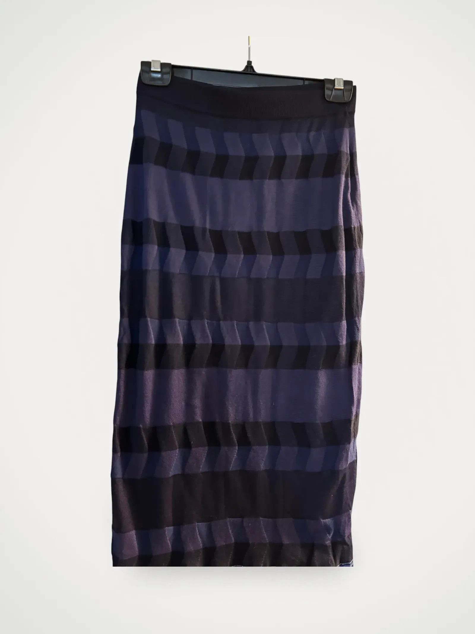 Diane von Furstenberg Diane von Furstenberg Skirt Size 25" / US 0 / IT 36 - 1 Thumbnail