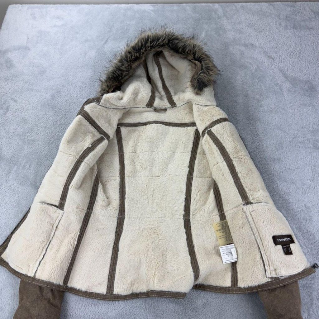 Danier Danier Brown Leather Jacket Sherpa Lining Women's Size 0 US Size XXS / US 00 / IT 34 - 8 Thumbnail