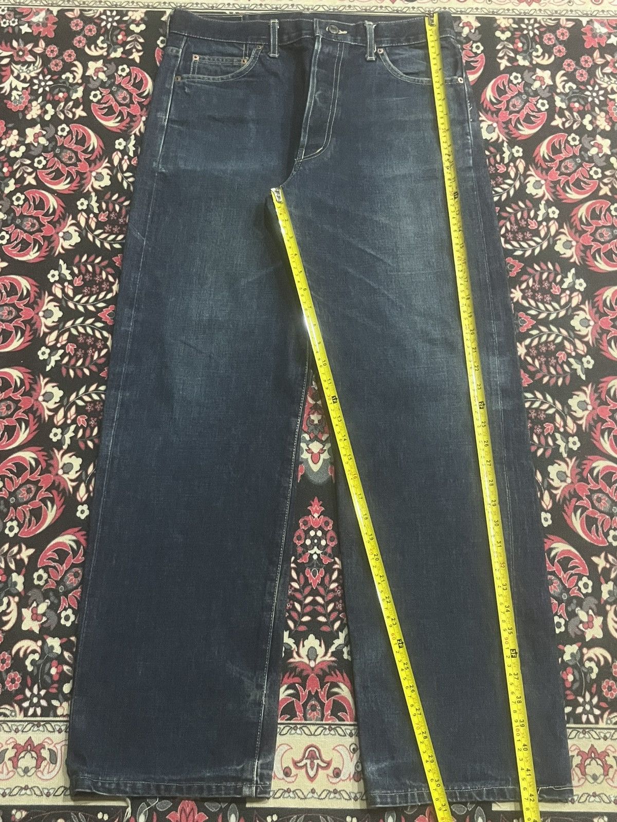 Vintage Japan Brand Dark Blue Faded Washed Buckle Back Selvedge Jean Size US 33 - 12 Thumbnail