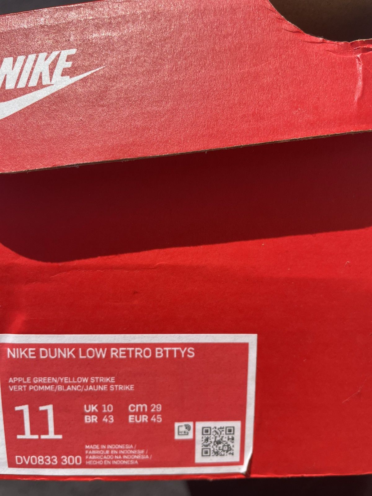 Nike Low Nike Dunks “Reverse Brazil” Size US 11 / EU 44 - 4 Thumbnail