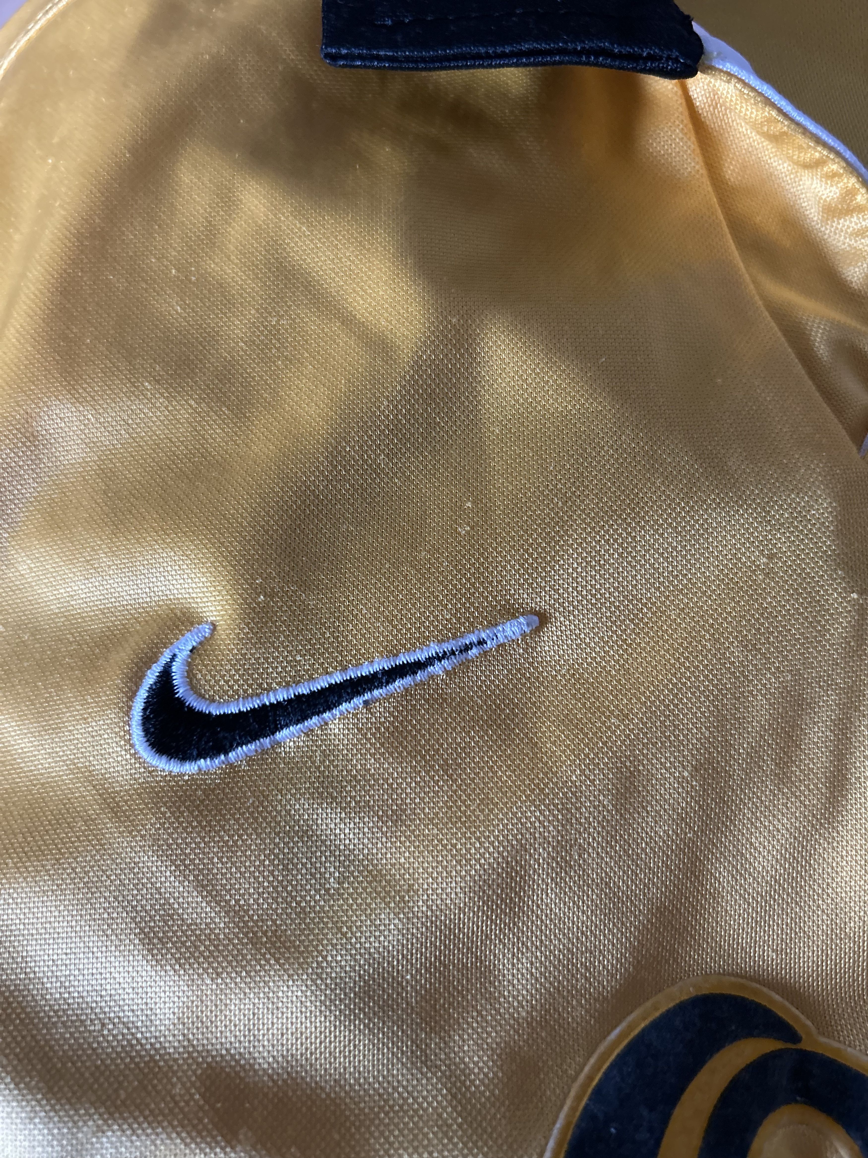Nike Vintage BORUSSIA DORTMUND 1998 - 1999 Nike - 140/152 UNIQUE Size US XXS / EU 40 - 8 Thumbnail