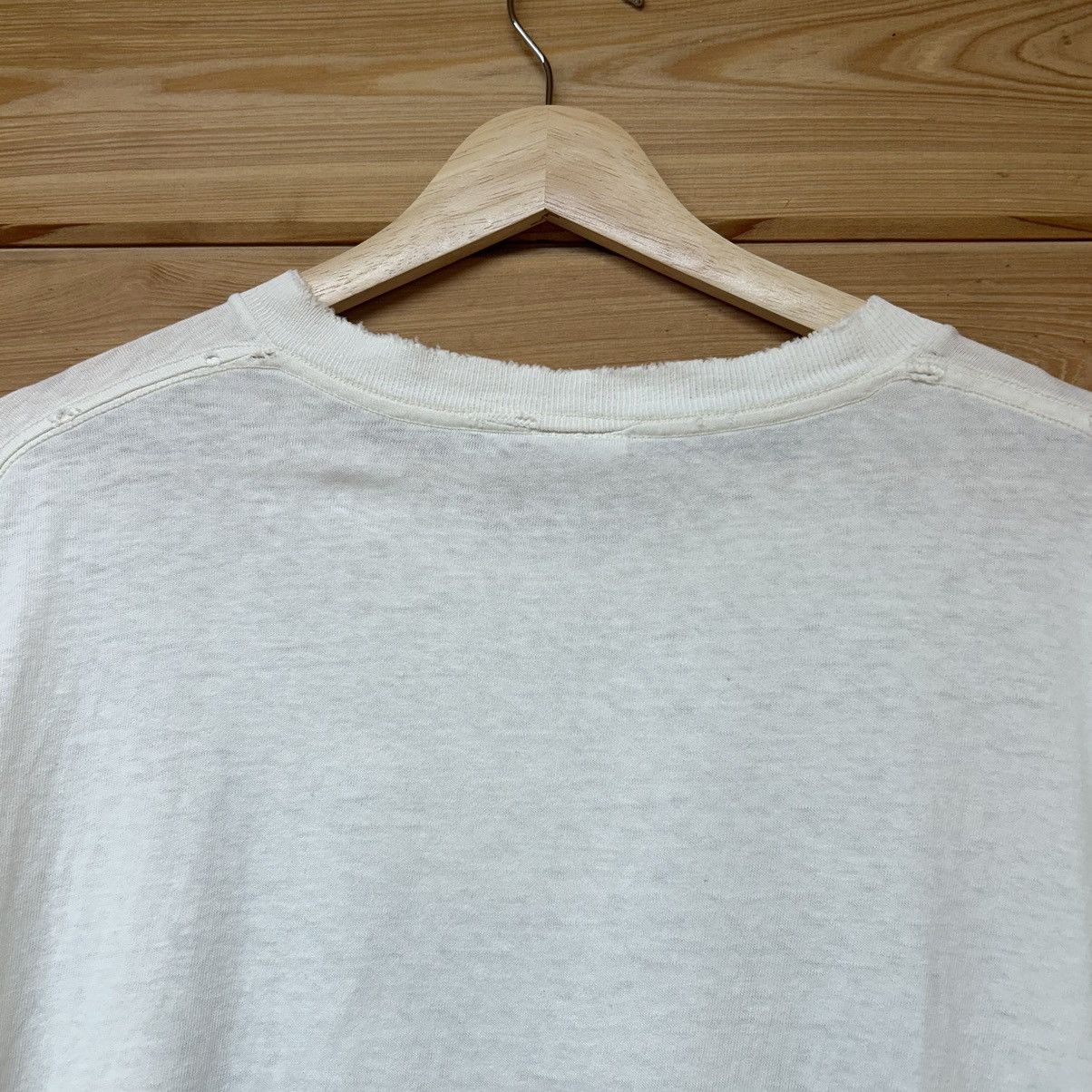 Vintage Vintage 90s Call Of The Wild Wolf Nature Distressed T Shirt Size US L / EU 52-54 / 3 - 6 Thumbnail