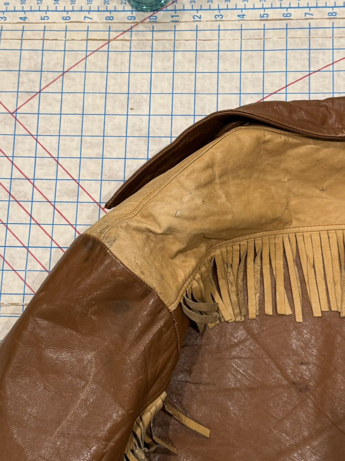 Vintage Vintage Sportswear Manufacturers Horse Hide Fringe Western Size US M / EU 48-50 / 2 - 17 Thumbnail