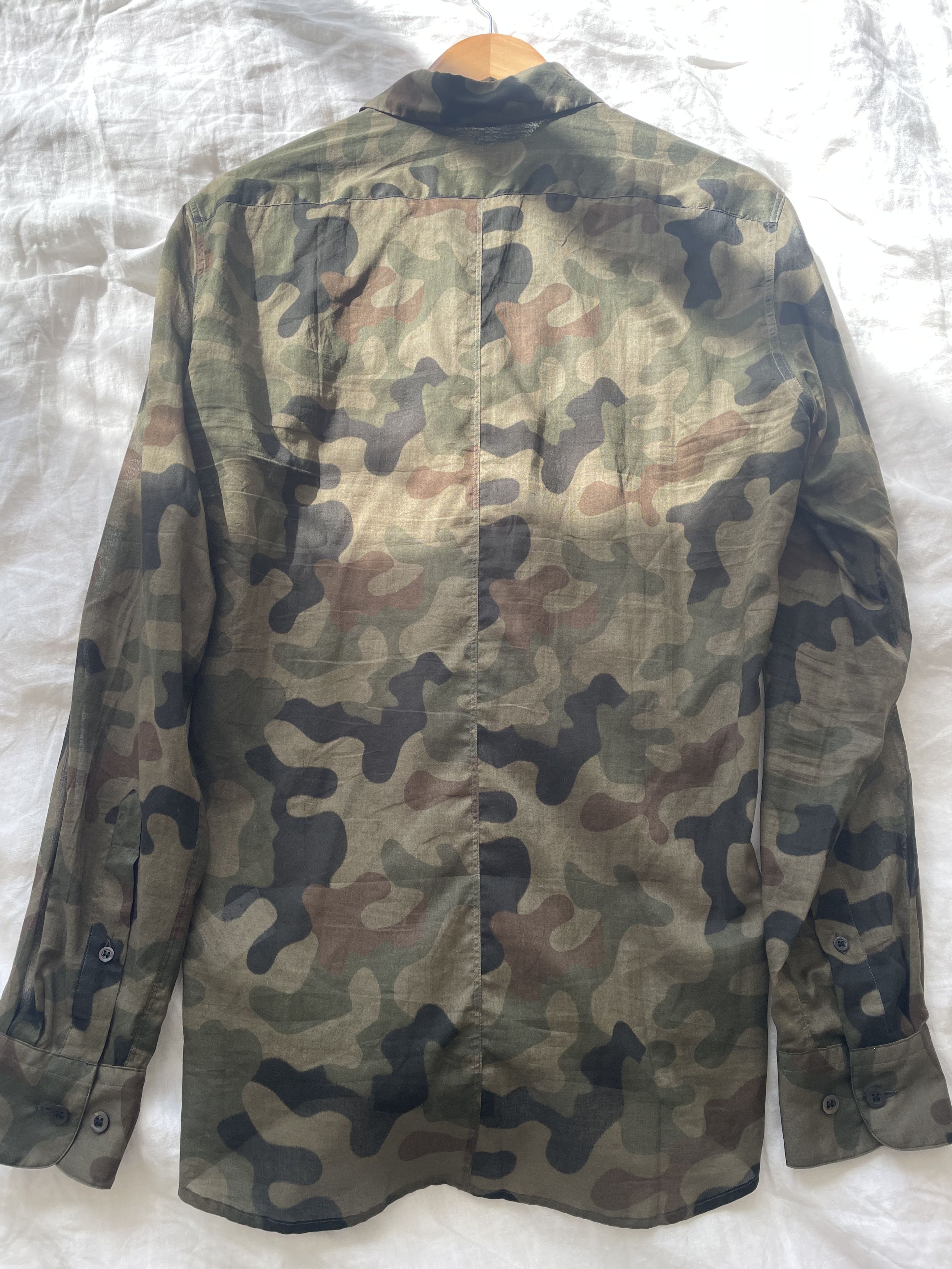 Dries Van Noten Early Dries Van Noten Camo Shirt Size US S / EU 44-46 / 1 - 4 Thumbnail