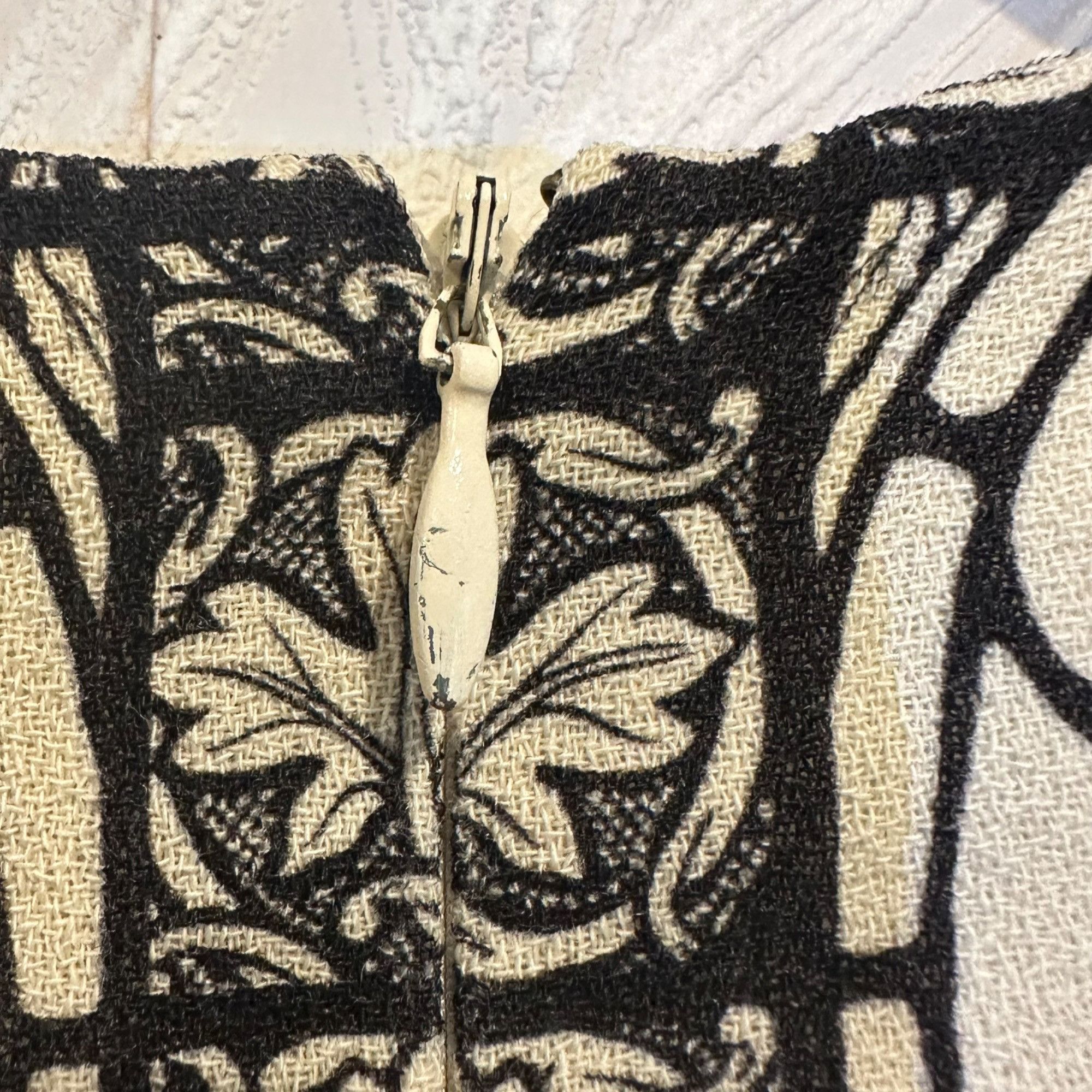 Alexander McQueen ✨Alexander McQueen Size 42 Black & Beige Patterned Long Slee Size M / US 6-8 / IT 42-44 - 6 Thumbnail