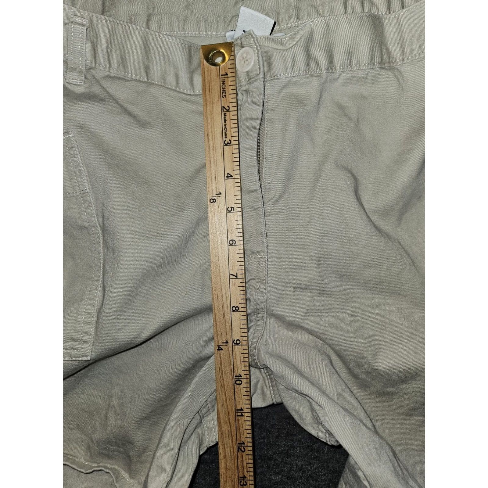 Calvin Klein Calvin Klein Khaki Shorts Women's 12 Mid Rise Adjustable Waist Pockets Beige 100% Cotton Flat Front Button Logo Chino City Designer Outdoor Womens Size 34" / US 12 / IT 48 - 4 Thumbnail