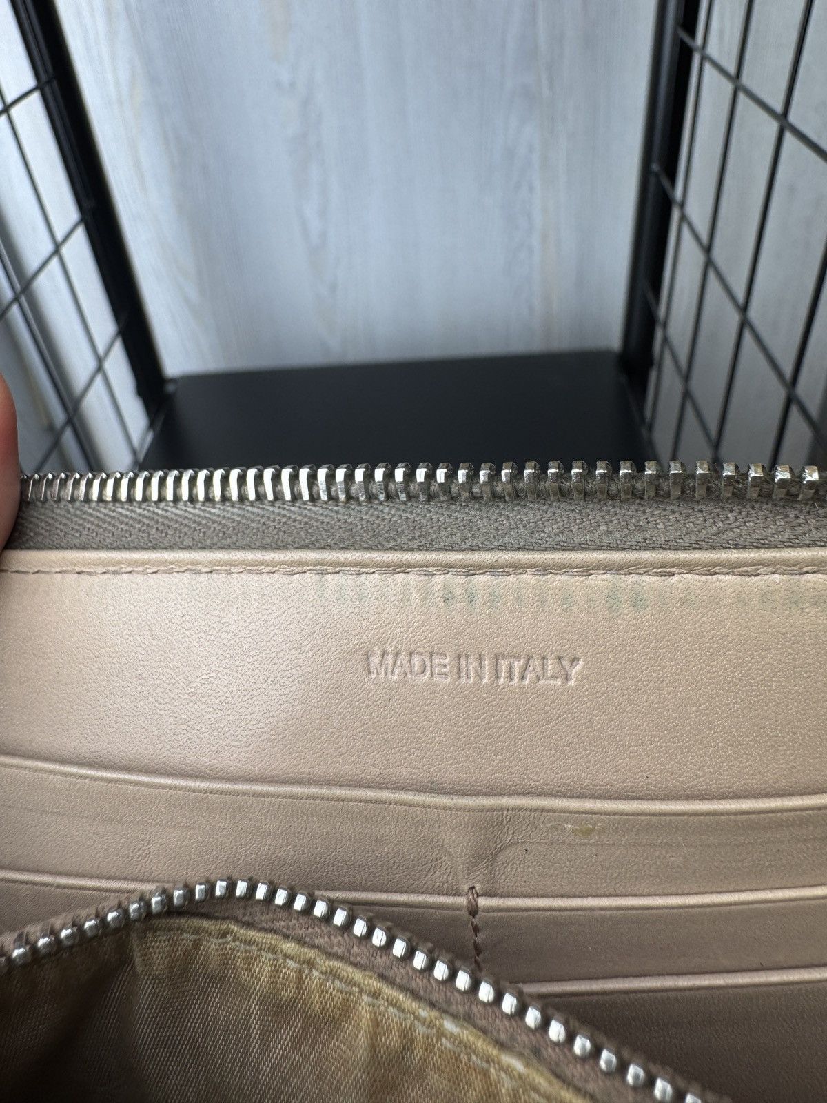 Prada PRADA WALLET STUDDED PURSE GRAY CARDS STUDDED WALLET Grey Size ONE SIZE - 17 Thumbnail