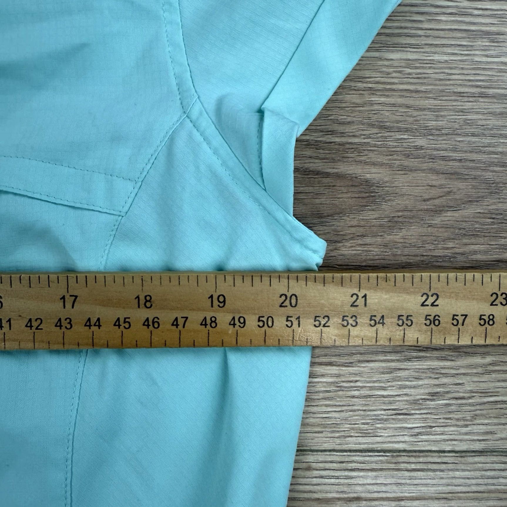 Vintage Magellan Shirt Womens Large Short Sleeve Button-Up Semi Fitted Green Fish Size L / US 10 / IT 46 - 6 Thumbnail